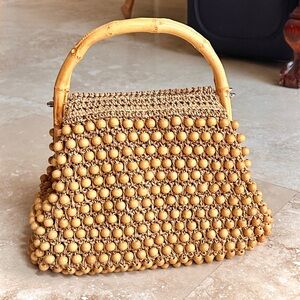 Vintage Top handle bag made of Wood Beads, thread and bamboo. Natural beige. NWT
